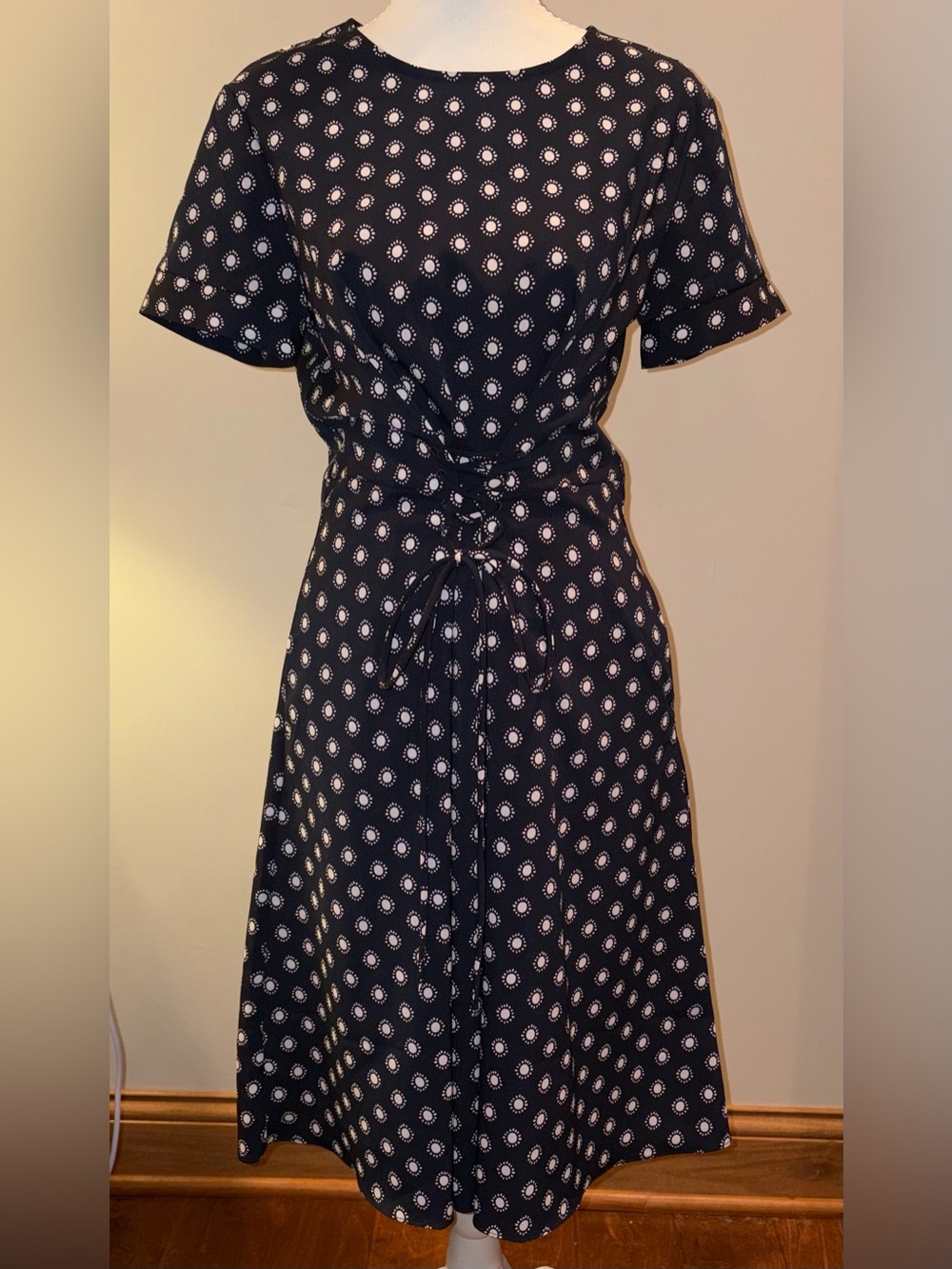 Banana Republic fit & flare dress sz 6 corset style lace-up waist detail sz6 NWT